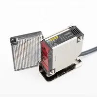 Retroreflective photoelectric switch E3JK-R4M1-ZH 12-24VDC 5 wires Sensing distance 4m