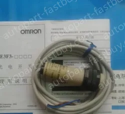 Retroreflective photoelectric switch E3JK-5M2 12-24VDC 5 wires Sensing distance 5m